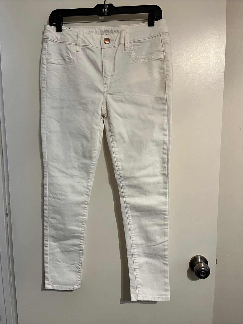 American Eagle Outfitters White Skinny Jeggings. Size 10S